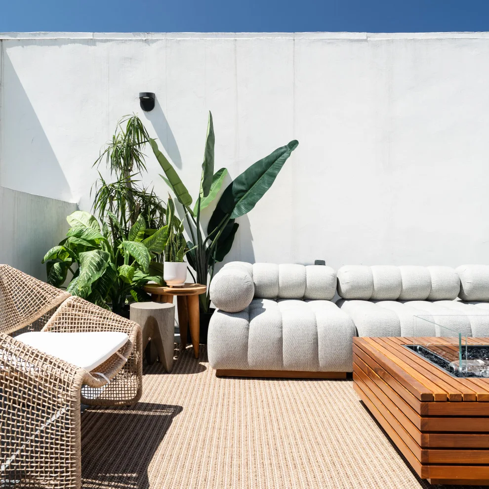 Fourth Avenue by Acacia + Spruce - Photo 4