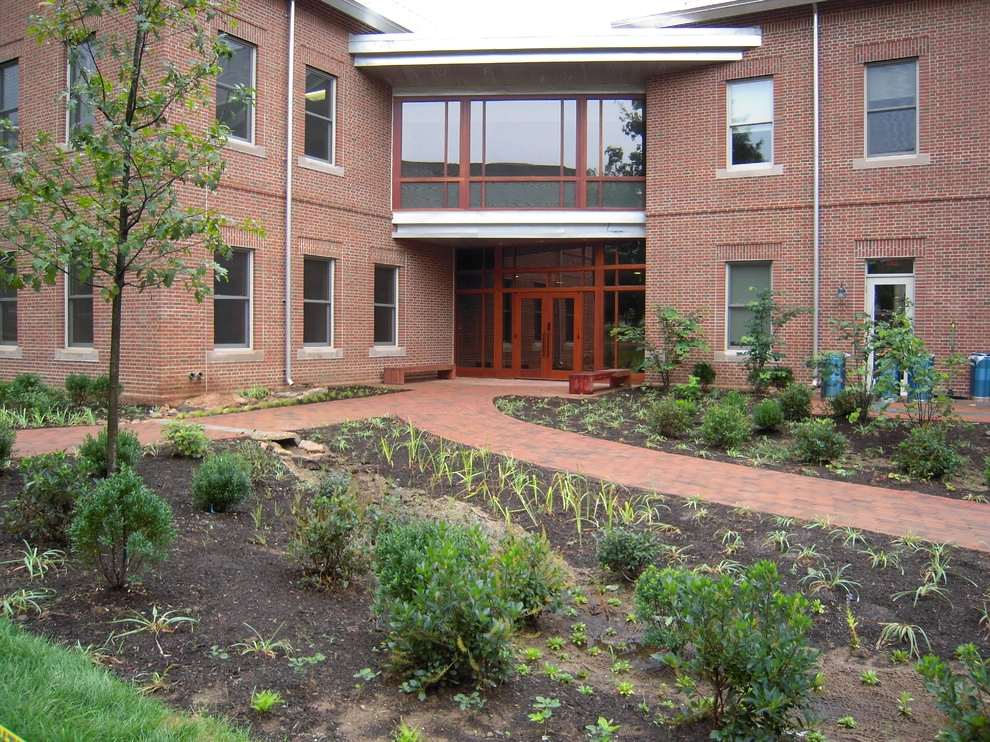 The George School by Holly Days Nursery & Landscaping - Photo 5