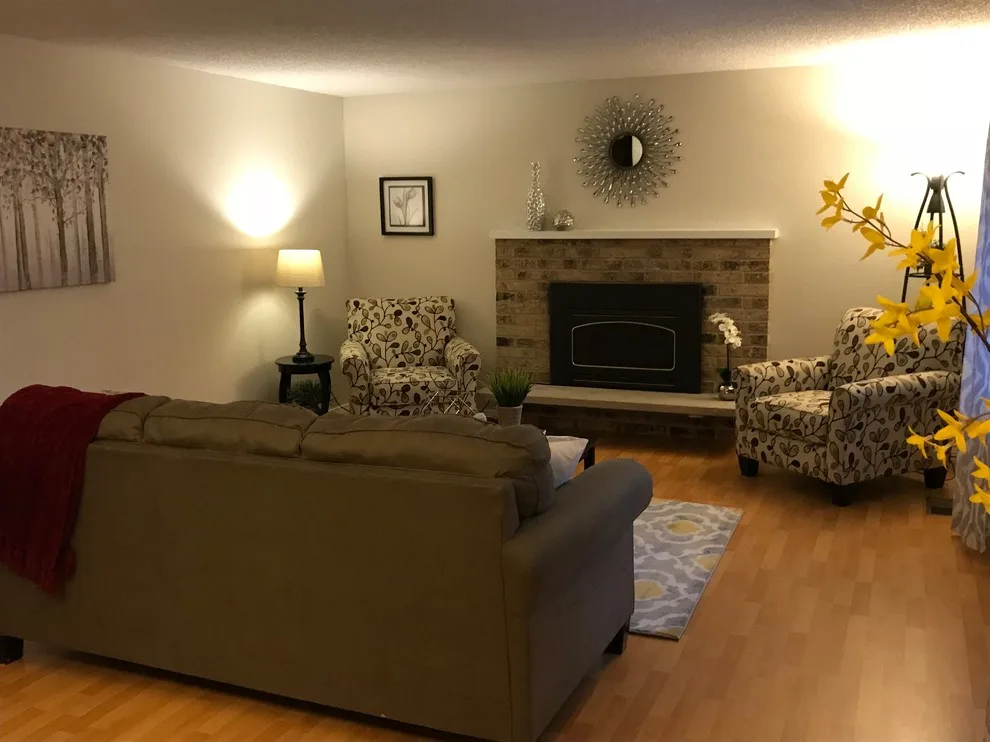 67th Avenue Gig Harbor by Peninsula Home Staging - Photo 6