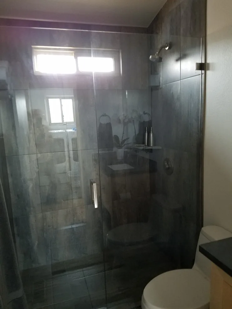 1980s Bathtub Transformation by Destijl Interiors - Photo 13
