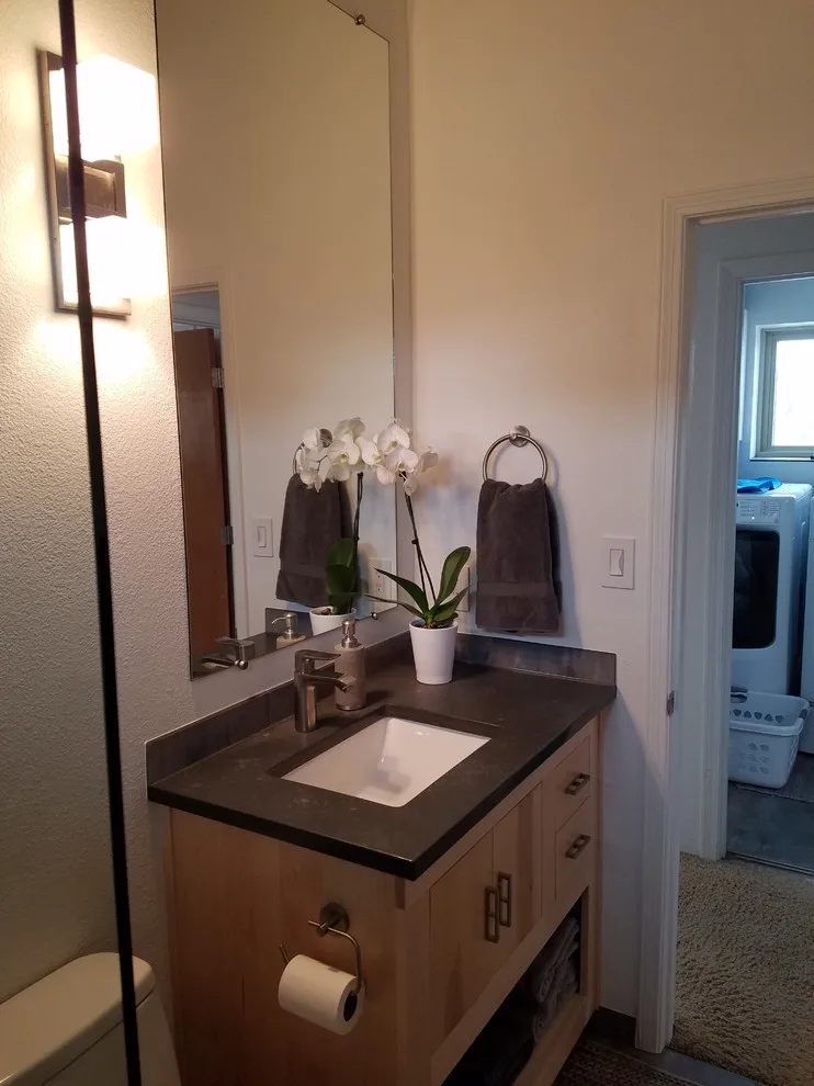 1980s Bathtub Transformation by Destijl Interiors - Photo 21