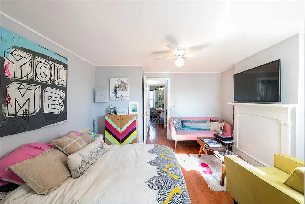 Eighth Avenue by Workshop90, LLC - Photo 2