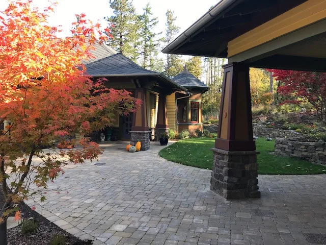 Nine Exterior Shades by Kathy Hanson & Assoc - Photo 4