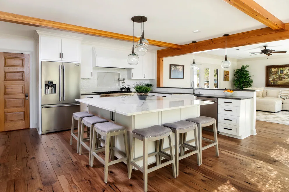 A Luminous, Accessible Area in Hundred Oaks by Ourso Designs - Photo 4