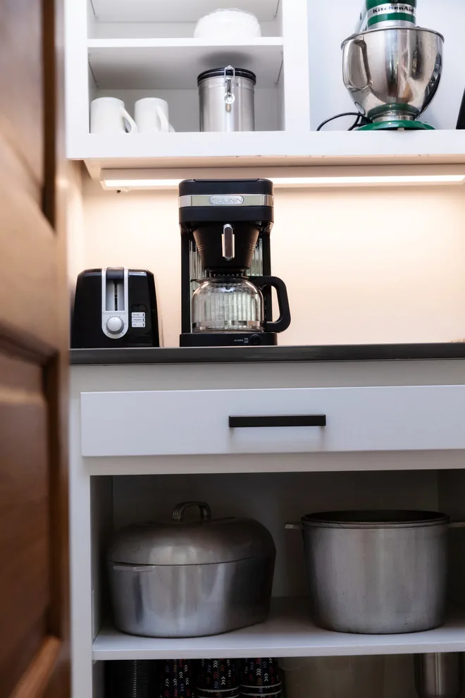 A Luminous, Accessible Area in Hundred Oaks by Ourso Designs - Photo 8