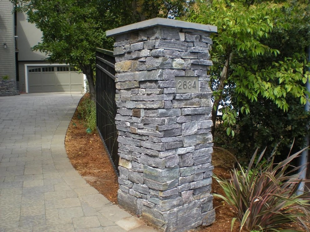 Home & Garden Construction Group - Photo 11