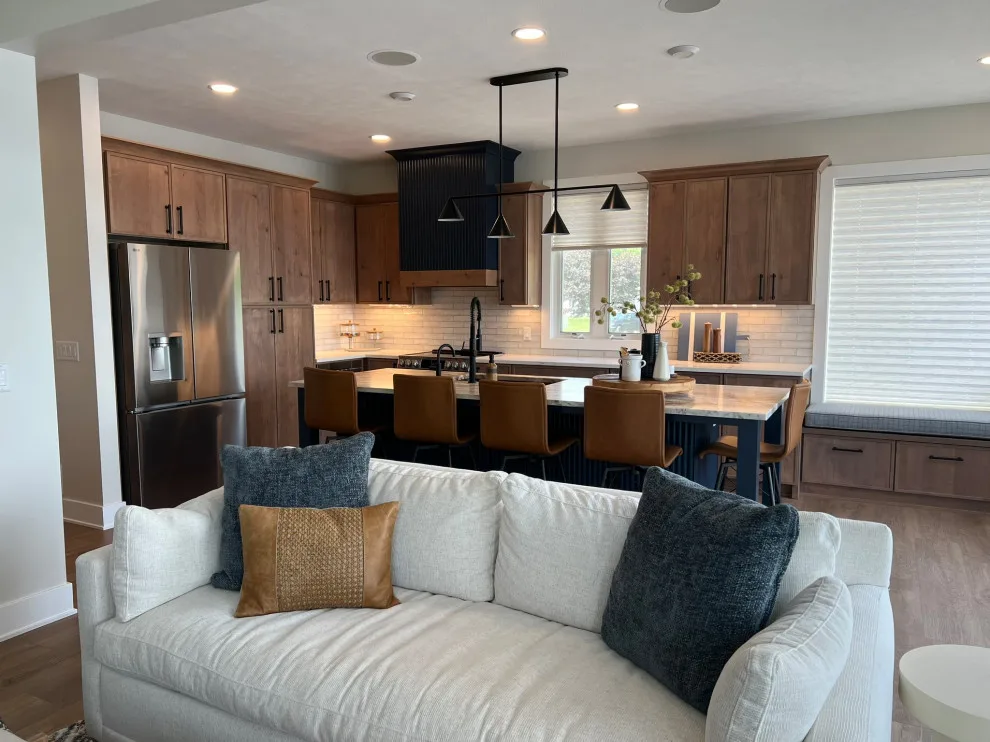 Cottage Renovation by Design Phase - Photo 3
