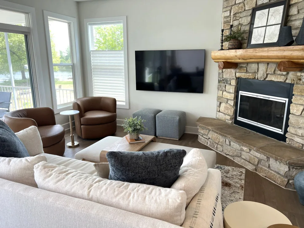 Cottage Renovation by Design Phase - Photo 15