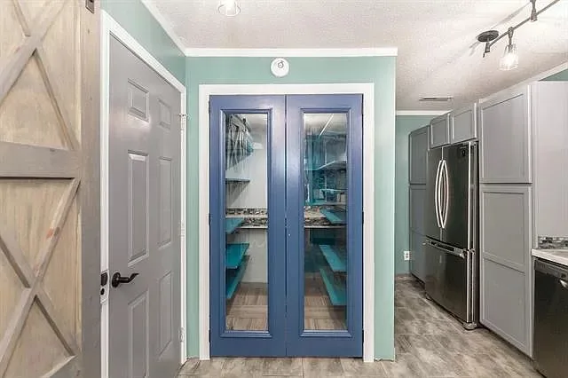 Design With Envy Decorating Den Interiors - Photo 4
