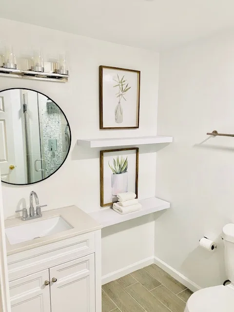 Creative Interior Designs By Lynda LLC - Photo 2
