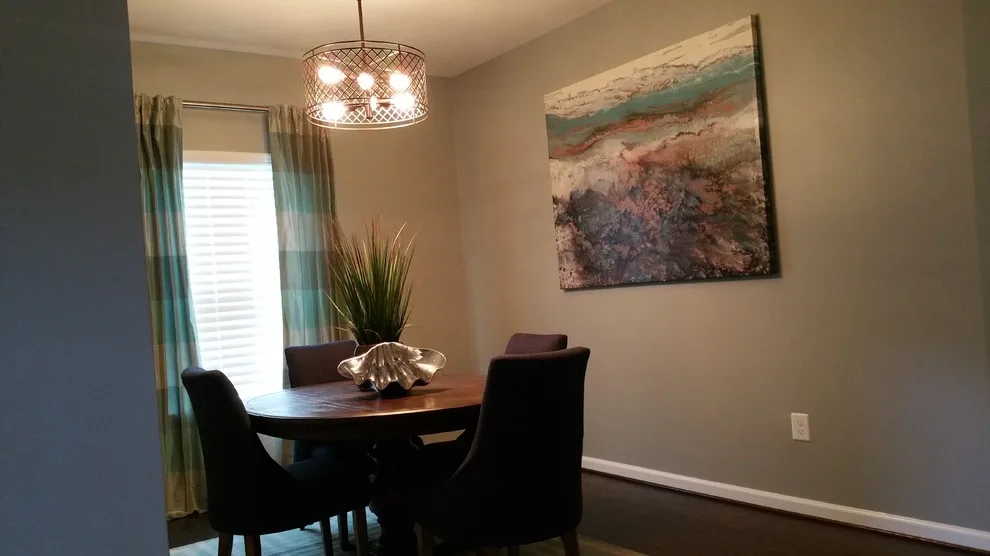 Creative Interior Designs By Lynda LLC - Photo 14