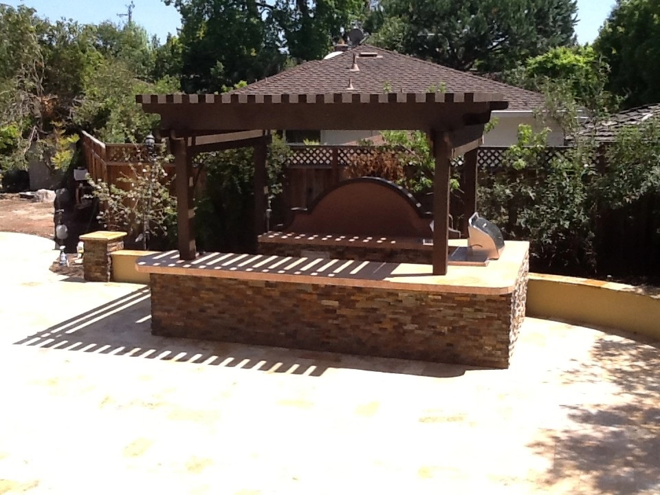 Backyard: Palo Alto, CA by Home & Garden Construction Group - Photo 24
