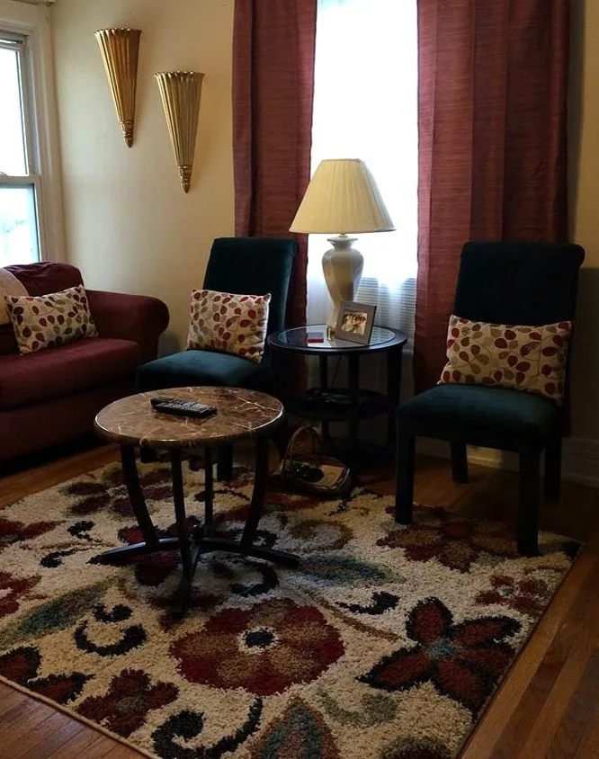 Affordable Bachelor Pad by Divine Interiors - Photo 4