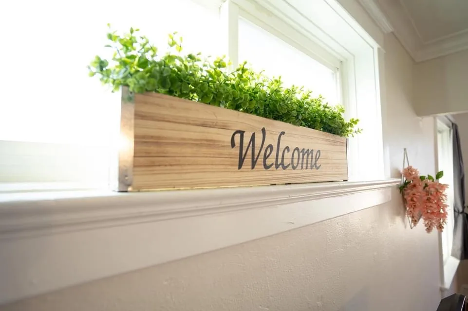 Airbnb Property Listing by Midwest Real Estate Photography, LLC - Photo 13
