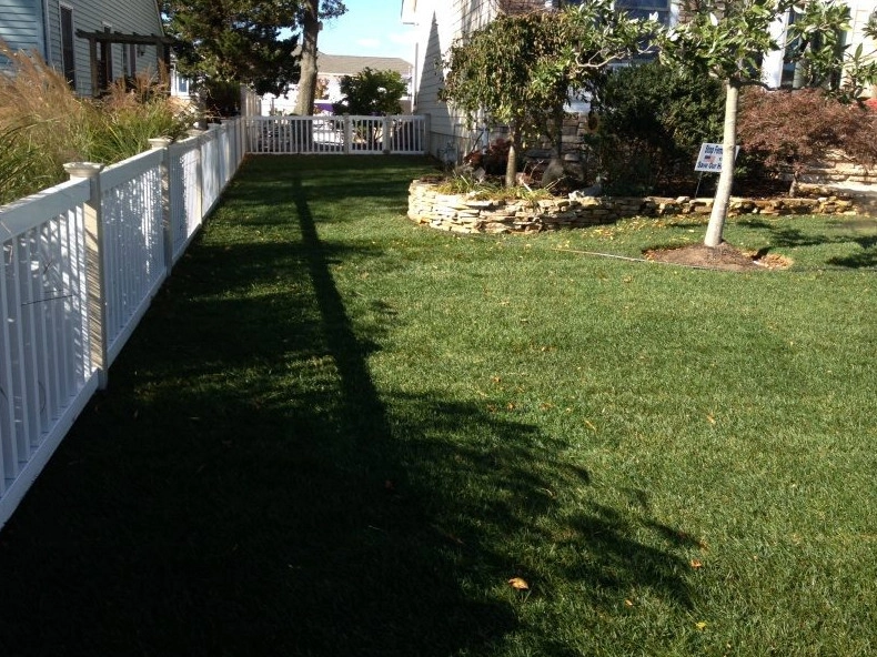 Landscape Design & Maintenance by Home Turf Yard & Home Maintenance Llc - Photo 5