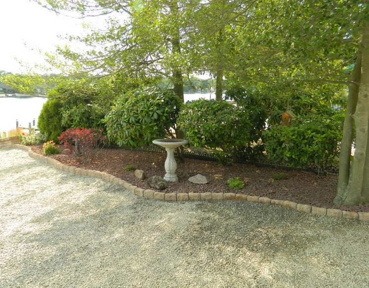 Landscape Design & Maintenance by Home Turf Yard & Home Maintenance Llc - Photo 6