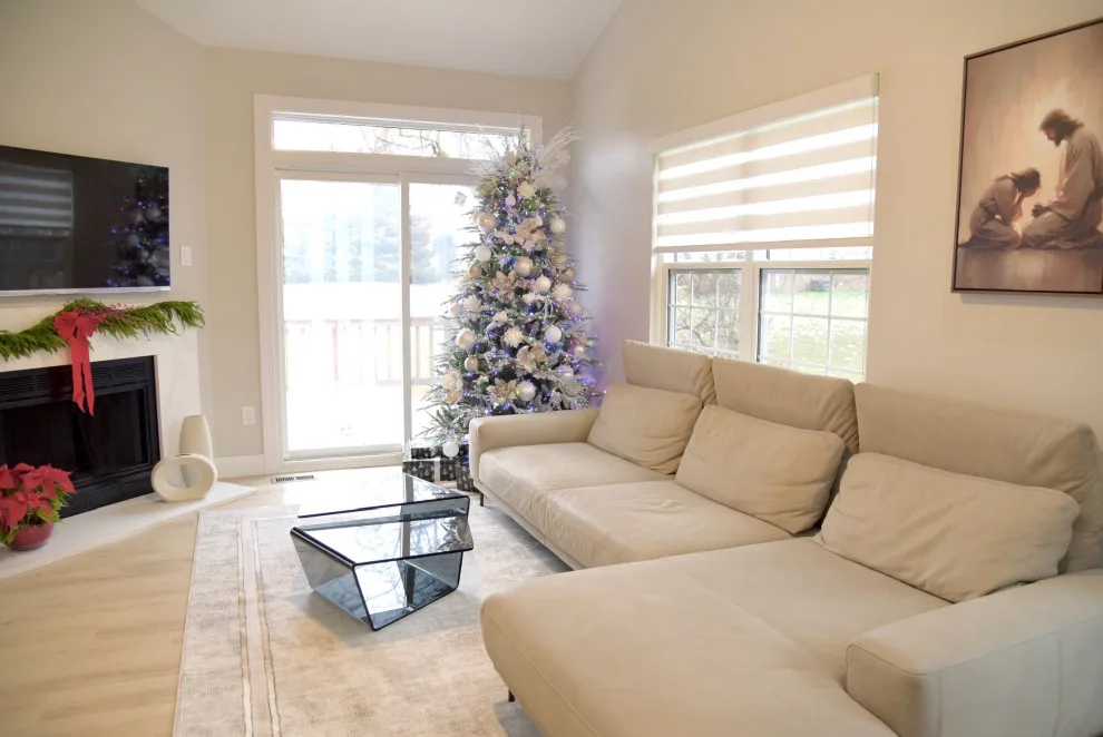 Ann Arbor - Living and Dining Area by Italcasa Design - Photo 32