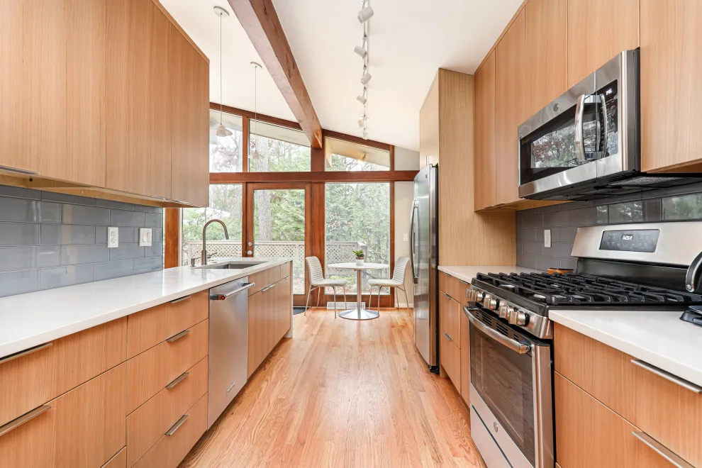 Mid-Century Modern Interior Design for Ann Arbor Hills by OYL Design - Photo 5