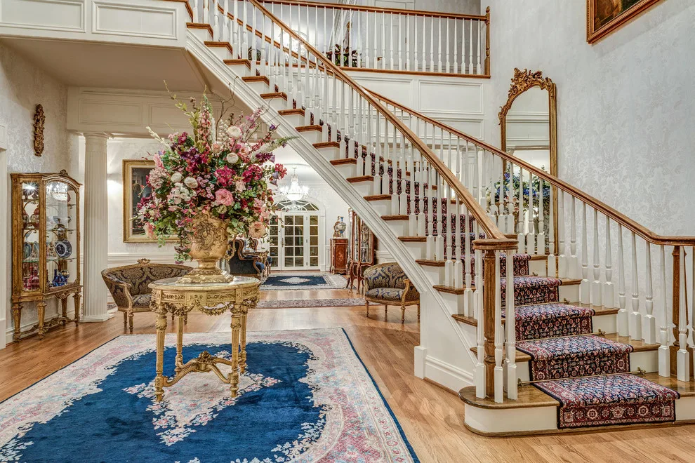 The Interior Collection - Photo 9
