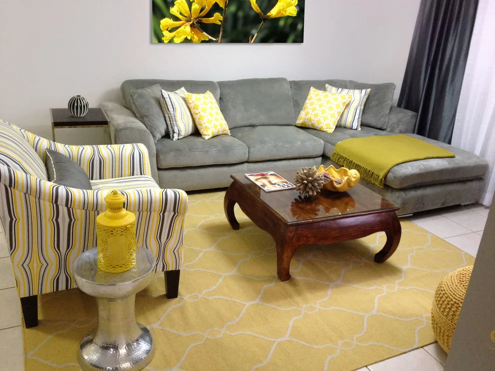 Living in an Apartment / Dining Area by Danaë Eustace-Zamora - Photo 8