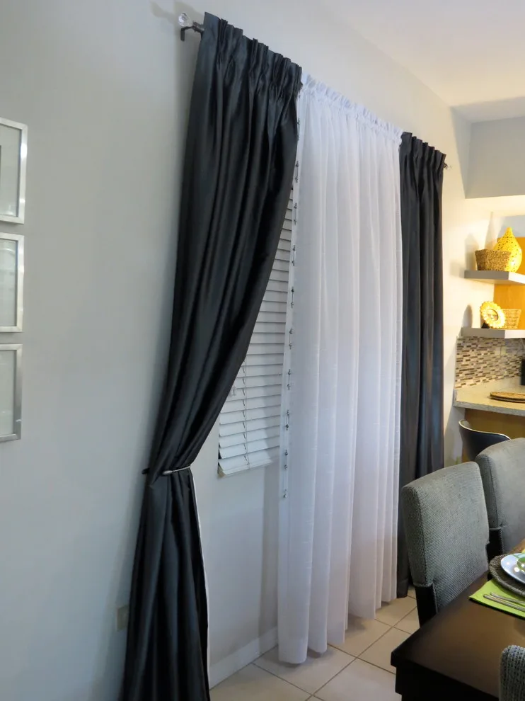 Living in an Apartment / Dining Area by Danaë Eustace-Zamora - Photo 7