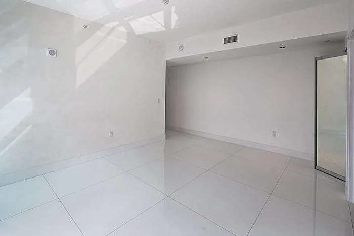 Apartment Transformation by Stage Of The Art - Photo 3