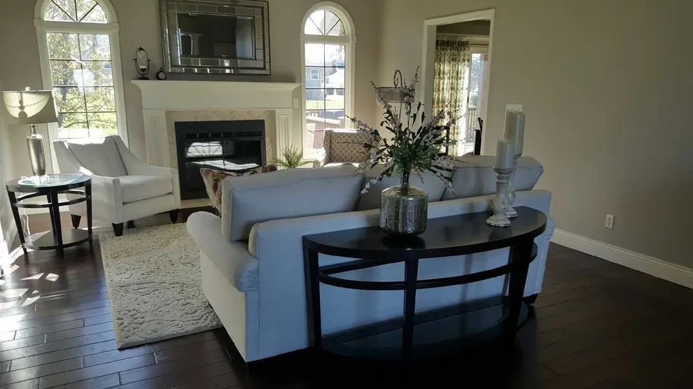Susan Knox For Ethan Allen Peoria, IL - Photo 9