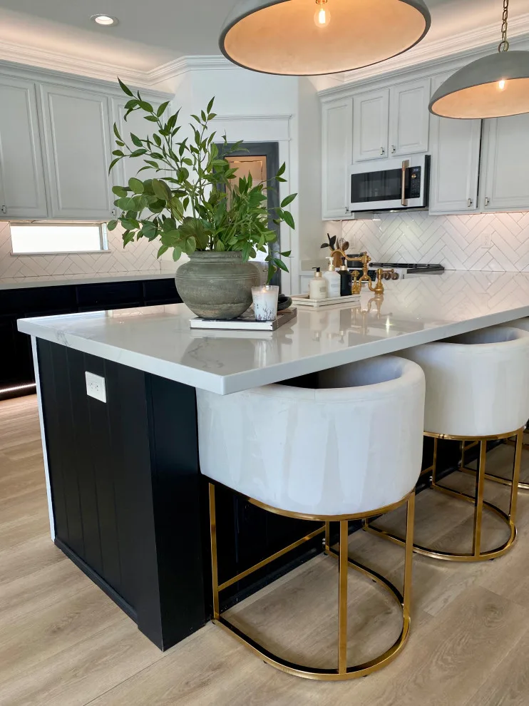 Interior Design and Inspiration by Hermosa Style Co - Photo 6