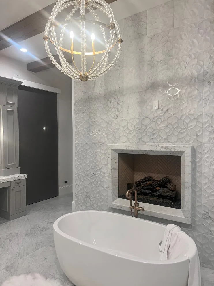 Main Bathrooms by Hermosa Style Co - Photo 2