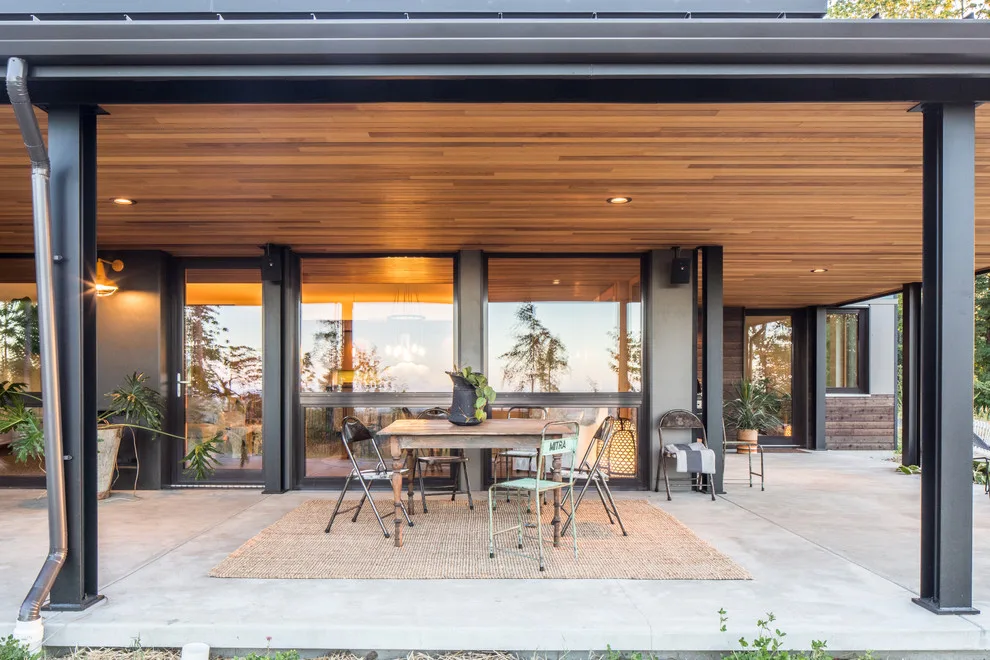 Artisans Collective Award-Winning Energy-Efficient Home by Sage Interiors - Photo 8
