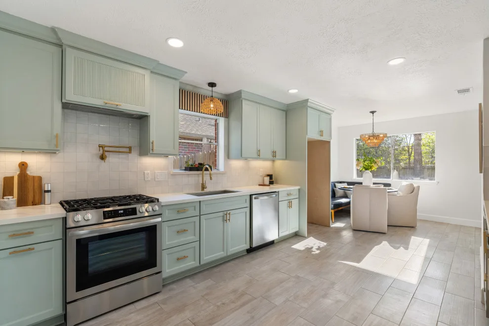Plucky Gal Design & Renovations - Photo 13