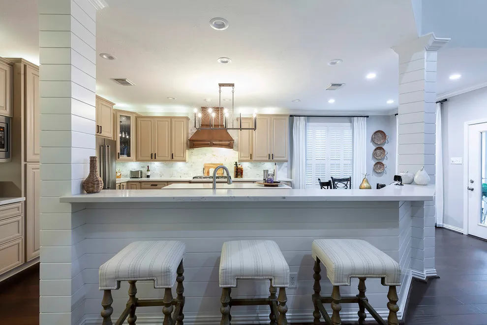 Autumn Bay Housing Development by Jennifer Kizzee Design - Photo 2