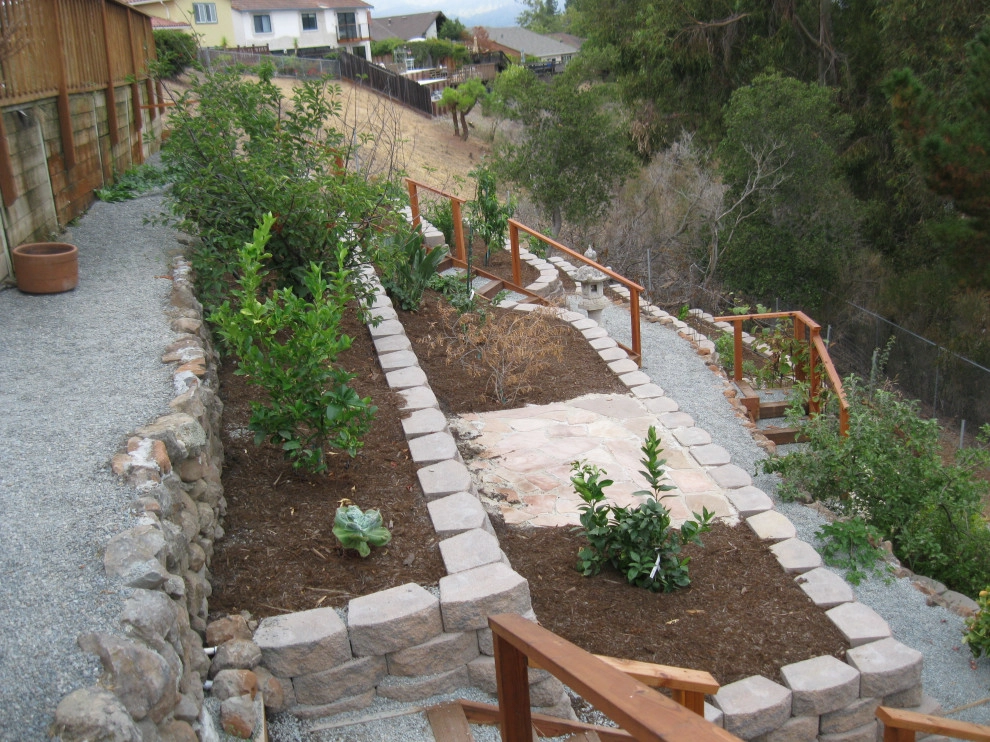 Terraced Backyard Garden by Hortus Design Sustainable Landscapes - Photo 4