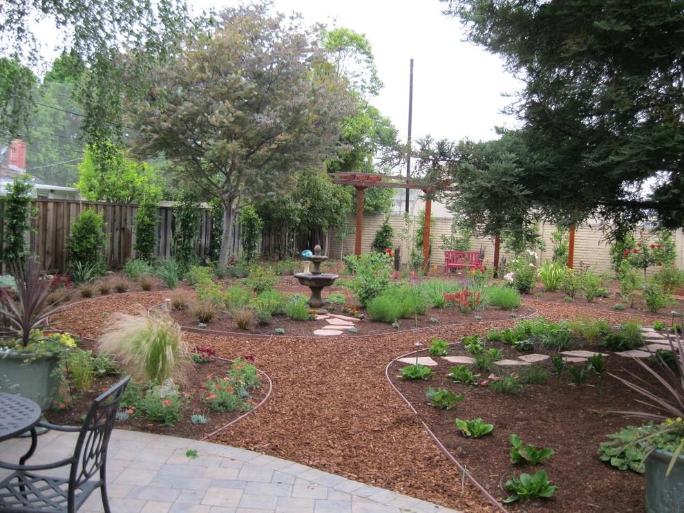 Water Wise Garden by Hortus Design Sustainable Landscapes - Photo 2