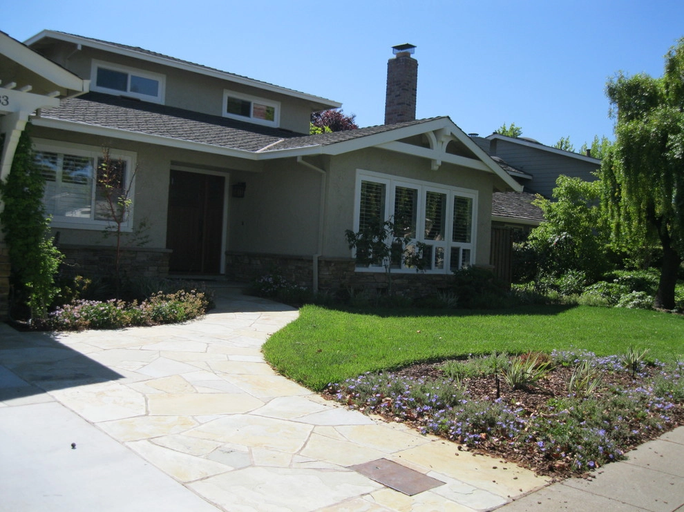 Cottage Style Curb Appeal & Backyard by Hortus Design Sustainable Landscapes - Photo 2