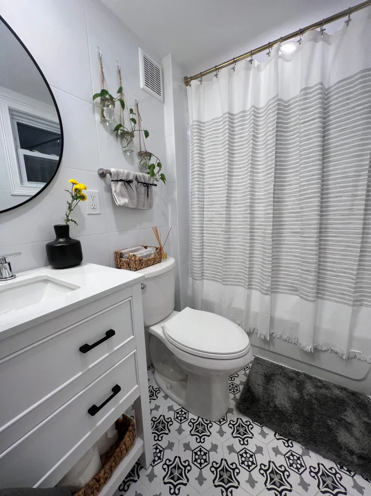 Bathroom Remodeling - Babylon, NY by Studio Katherine G - Photo 4