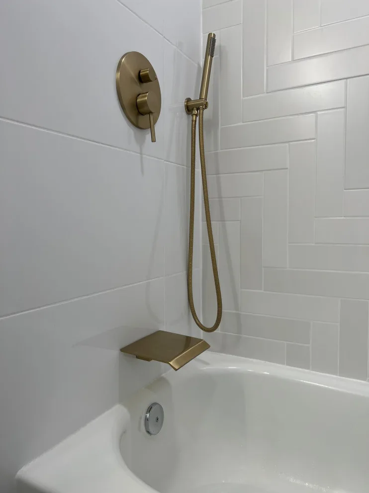 Bathroom Remodeling - Babylon, NY by Studio Katherine G - Photo 17