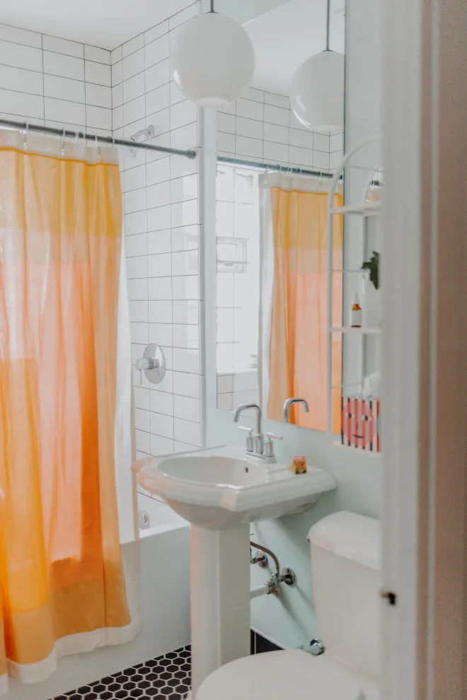 Balmoral Avenue by Jessica Blue Interiors LLC - Photo 2