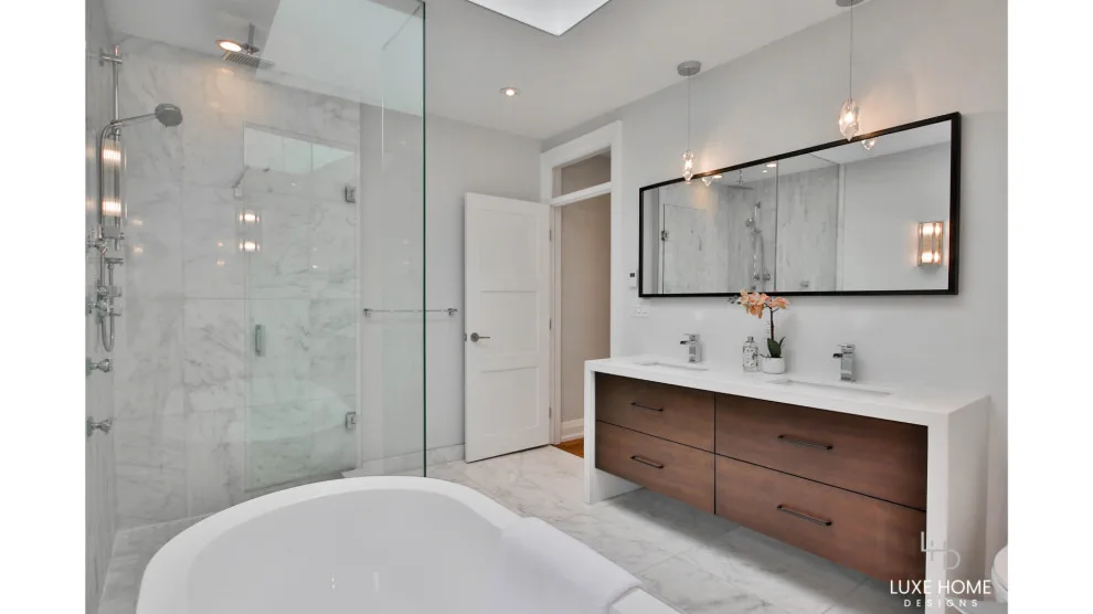 Luxe Home Designs - Photo 3