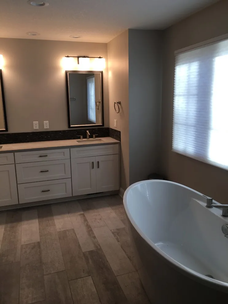Restroom renovation by Right Touch Interiors - Photo 3
