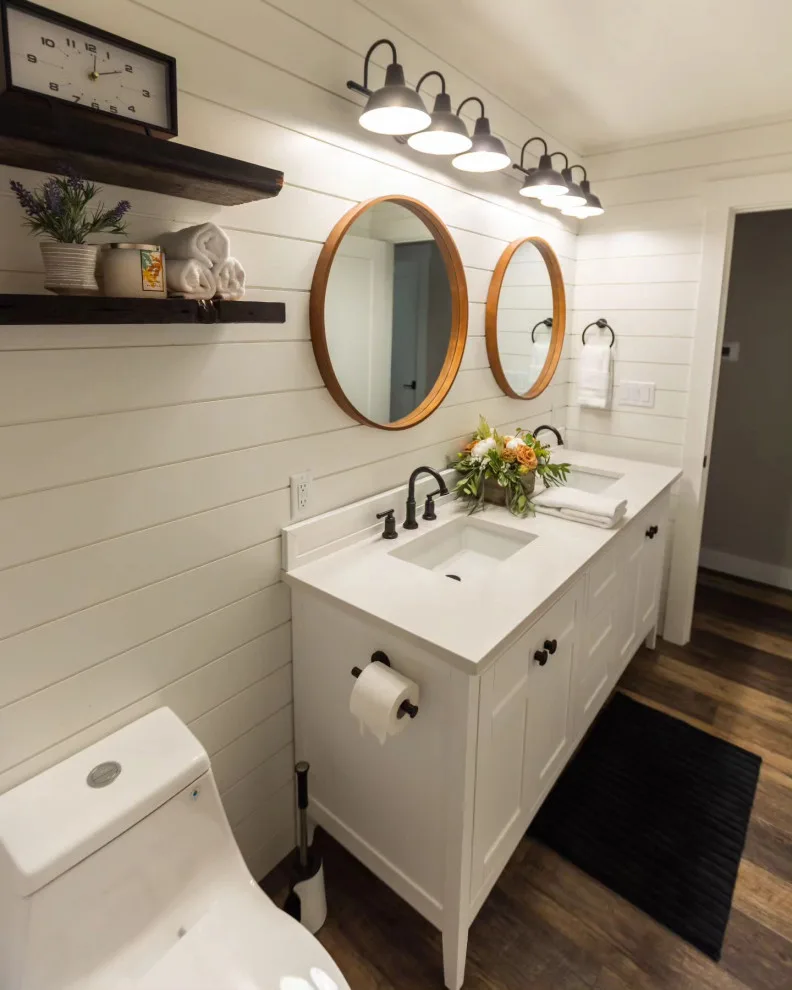 Restroom renovation by Rumble Interiors - Photo 4