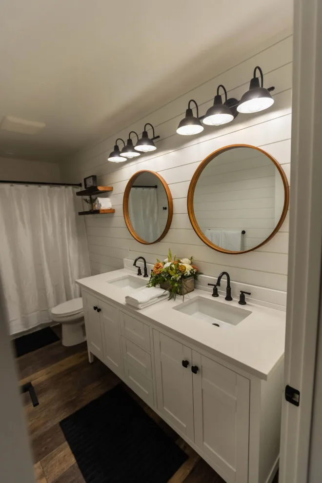 Restroom renovation by Rumble Interiors - Photo 8