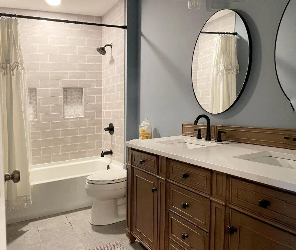 Restroom renovation by Amena Zamora Designs - Photo 15