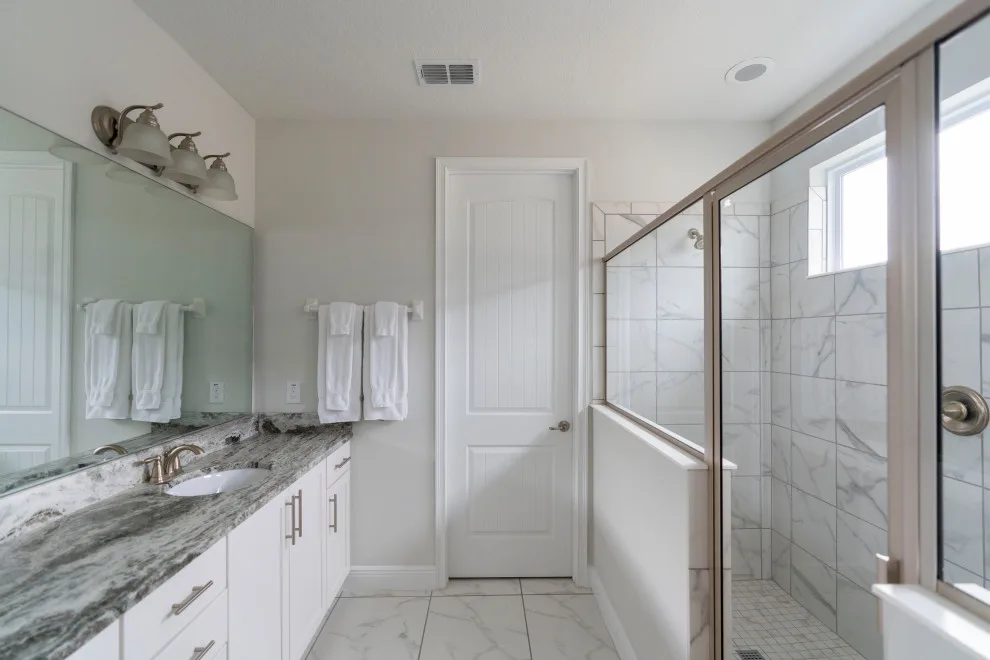 Restrooms by Angela Herrera Design - Photo 2