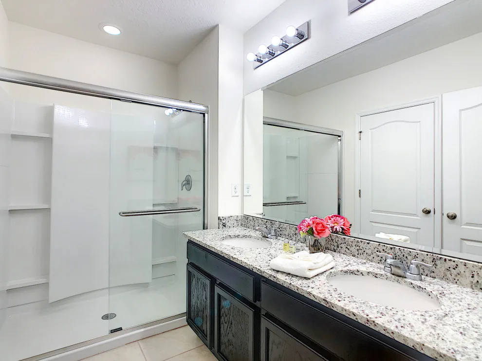 Restrooms by Angela Herrera Design - Photo 25
