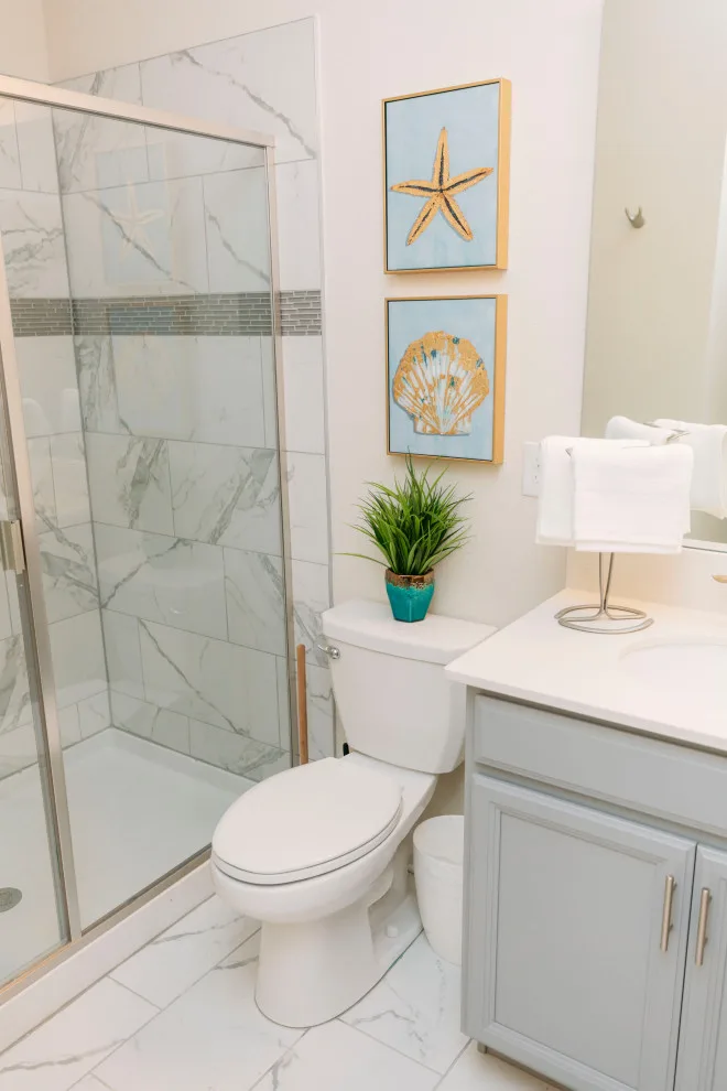 Restrooms by Angela Herrera Design - Photo 15