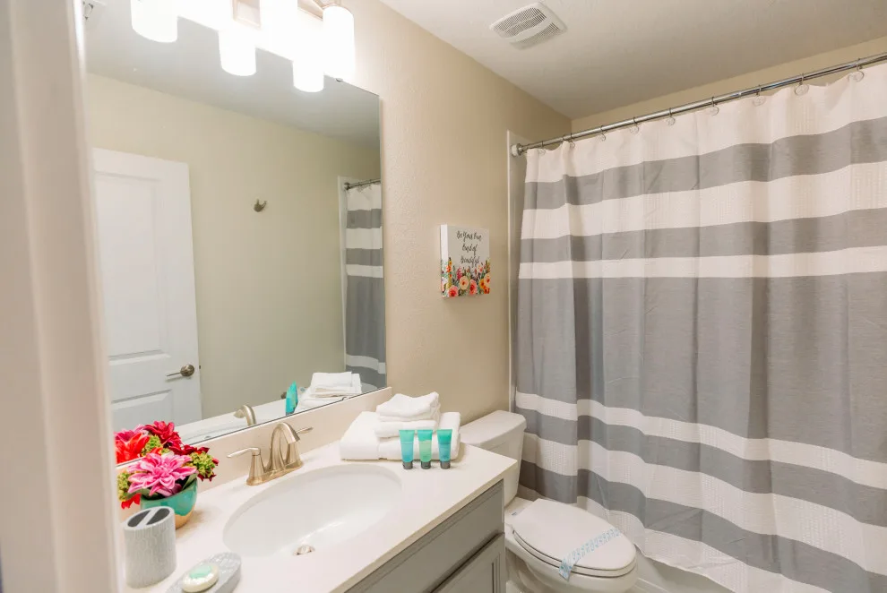 Restrooms by Angela Herrera Design - Photo 14
