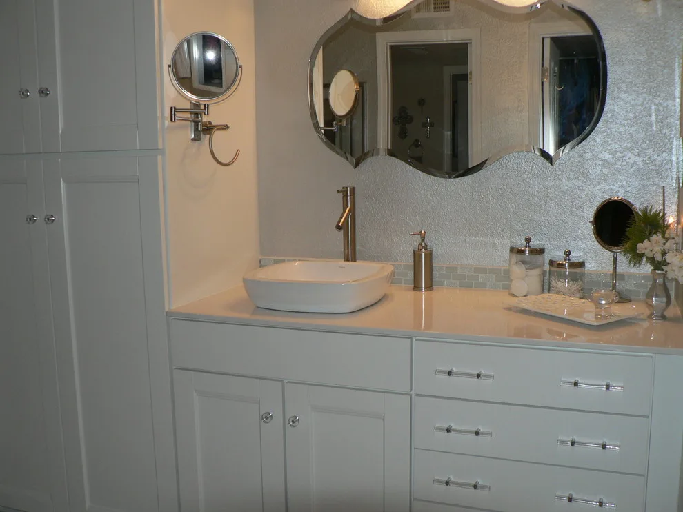 Restrooms by Nicole Décor & Design LLC - Photo 18