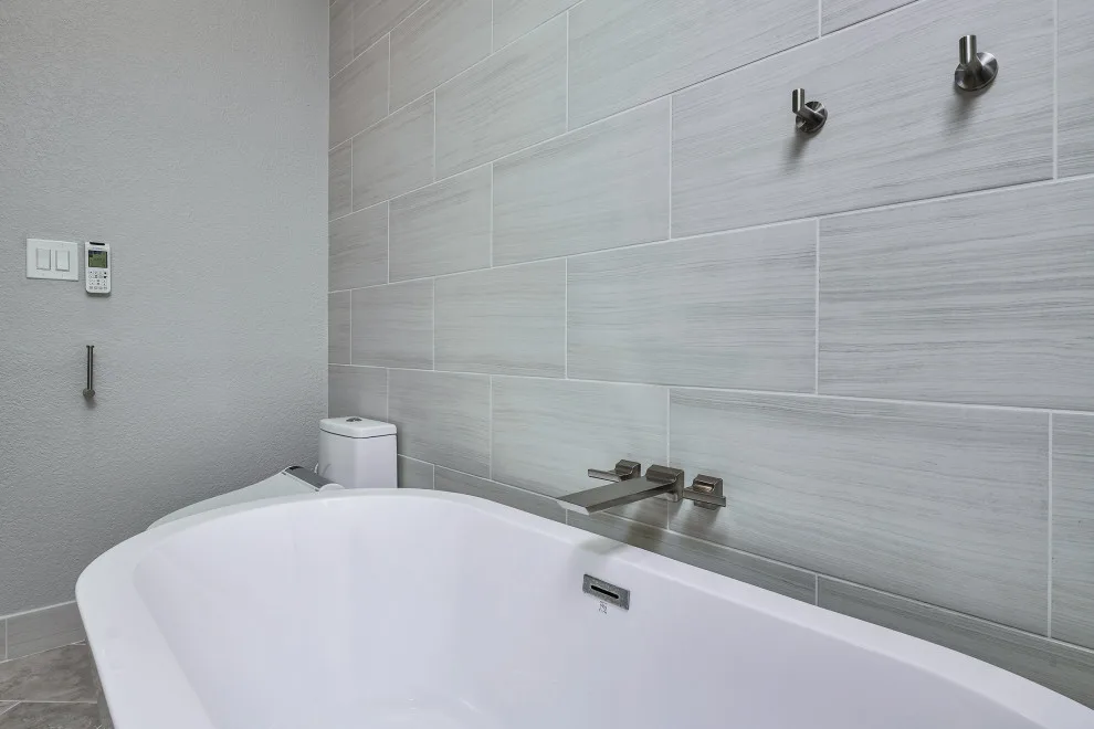 Restrooms by Jana Ward Interiors - Photo 23