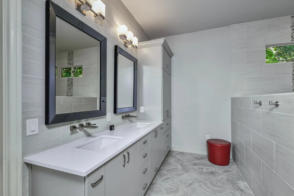 Restrooms by Jana Ward Interiors - Photo 19